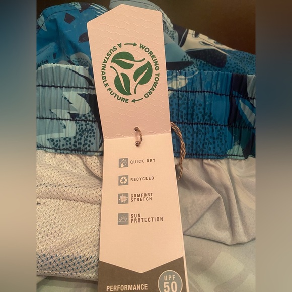 World Wide Sportsman Woman’s Tropical Charter Shorts UPF 50 Size Medium - Picture 11 of 14